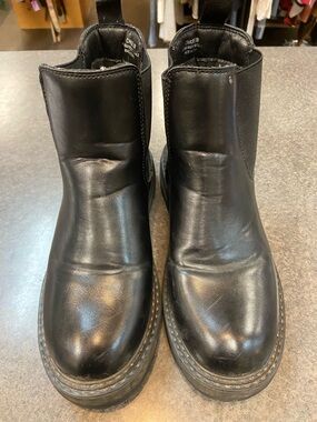 Men's Black Leather Chelsea Boots - Classic Slip-On Ankle Boot